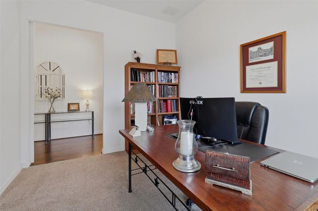 662 Catalina LN, Austin, TX 78737