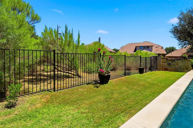 662 Catalina LN, Austin, TX 78737