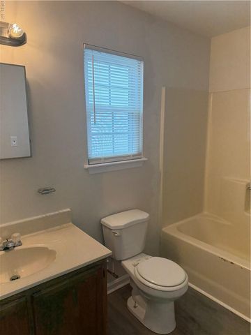 1072 Casanova DR, Virginia Beach, VA 23454