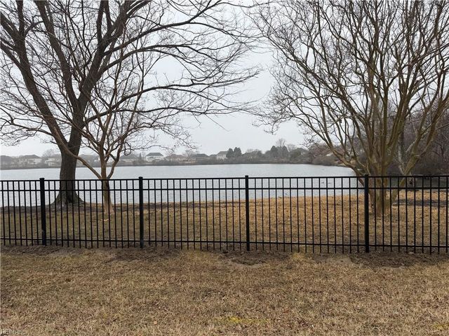 1072 Casanova DR, Virginia Beach, VA 23454