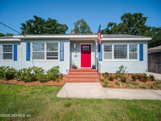 2440 BAYVIEW Road, Jacksonville, FL 32210