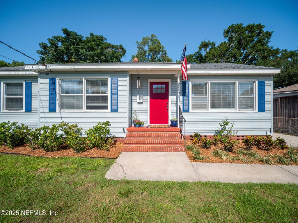 2440 BAYVIEW Road, Jacksonville, FL 32210
