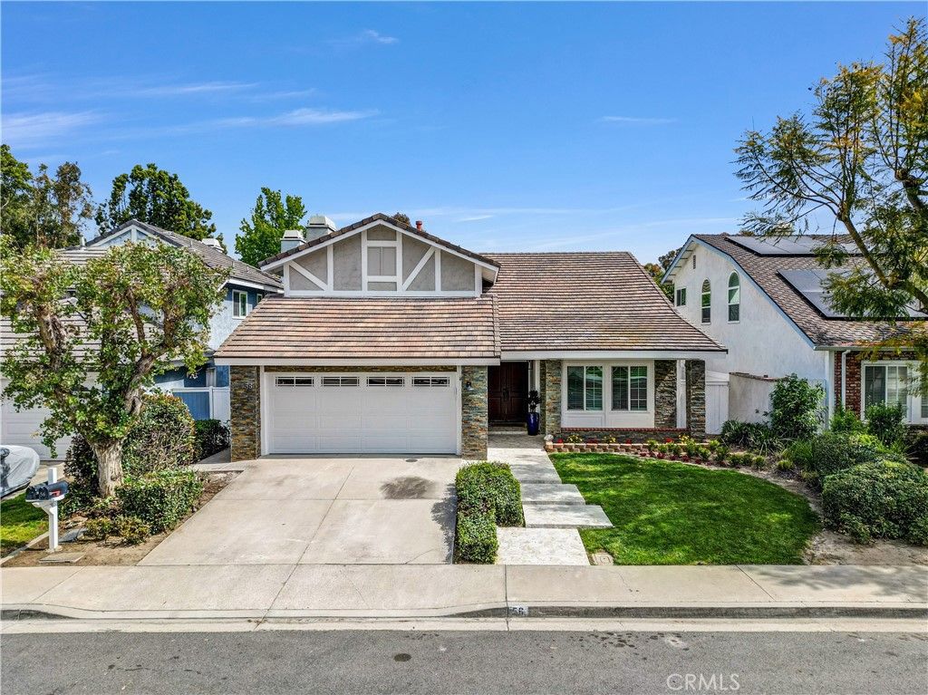 56 Monticello, Irvine, CA 92620 — exterior