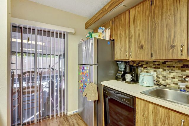 5852 SE Riverboat Drive 321, Stuart, FL 34997
