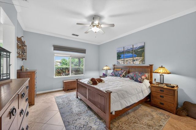 1817 Titian Ct, Davis, CA 95618