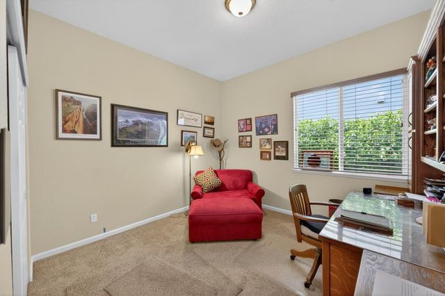 1817 Titian Ct, Davis, CA 95618