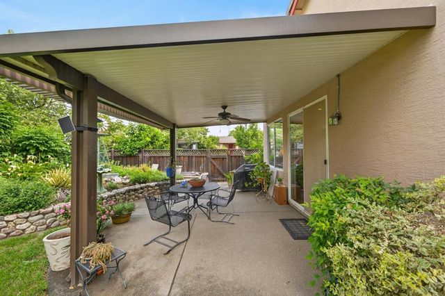 1817 Titian Ct, Davis, CA 95618