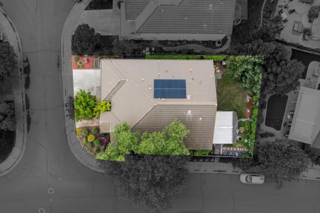 1817 Titian Ct, Davis, CA 95618