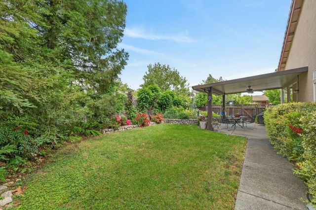 1817 Titian Ct, Davis, CA 95618