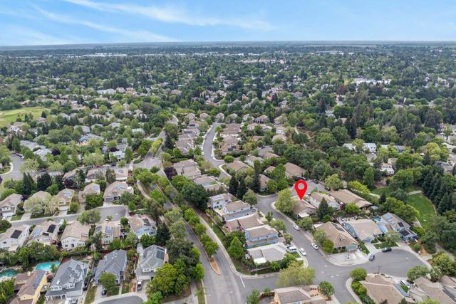 1817 Titian Ct, Davis, CA 95618