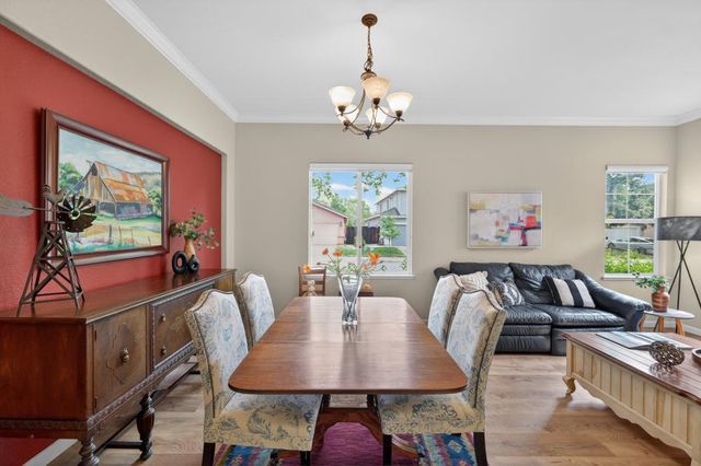 1817 Titian Ct, Davis, CA 95618