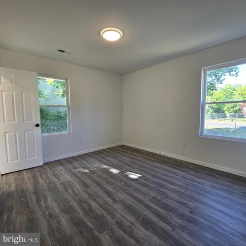 38 RICHARDS AVE, Pine Hill, NJ 08021