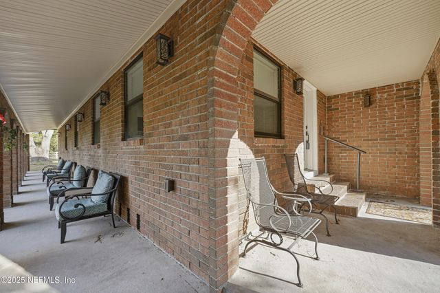 15725 SHARK Road W, Jacksonville, FL 32226