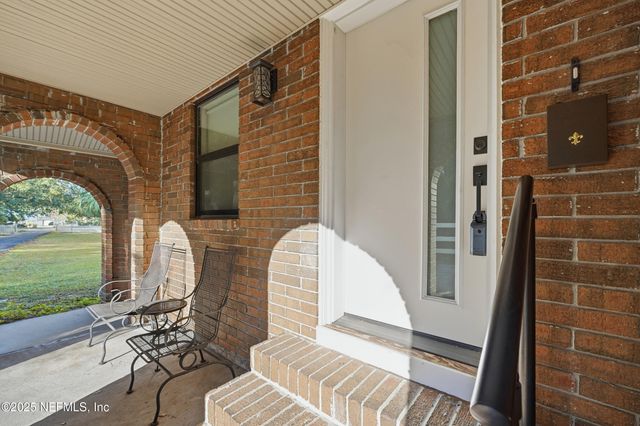 15725 SHARK Road W, Jacksonville, FL 32226