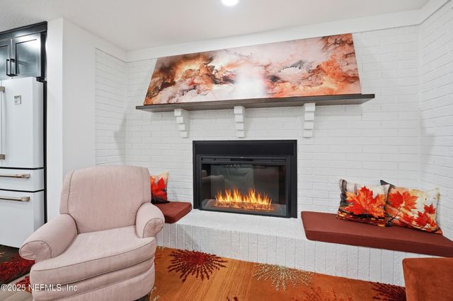 15725 SHARK Road W, Jacksonville, FL 32226