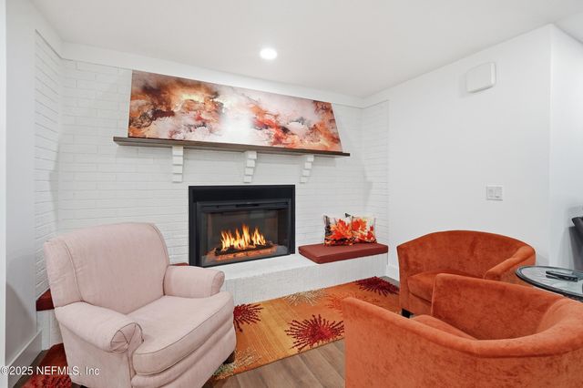 15725 SHARK Road W, Jacksonville, FL 32226