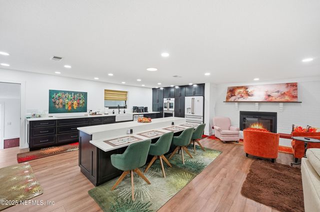 15725 SHARK Road W, Jacksonville, FL 32226