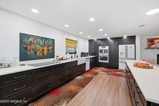 15725 SHARK Road W, Jacksonville, FL 32226