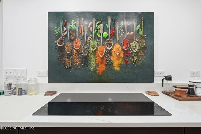 15725 SHARK Road W, Jacksonville, FL 32226