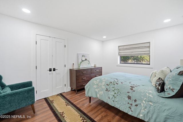 15725 SHARK Road W, Jacksonville, FL 32226