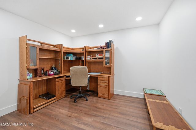 15725 SHARK Road W, Jacksonville, FL 32226