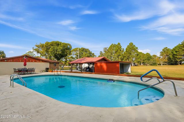 15725 SHARK Road W, Jacksonville, FL 32226