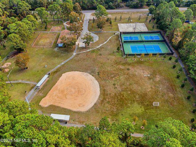 15725 SHARK Road W, Jacksonville, FL 32226