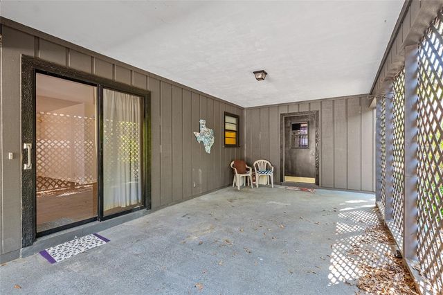 8479 NW 38TH DRIVE, Gainesville, FL 32653