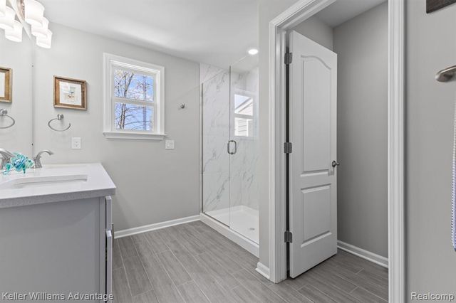 836 Addison Circle, Walled Lake, MI 48390