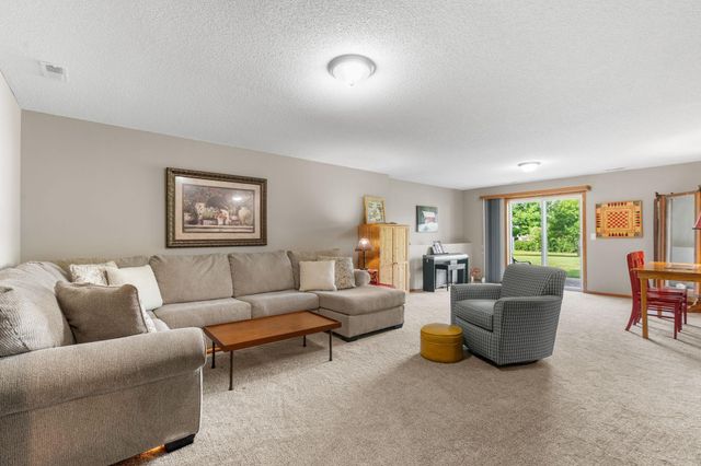 4942 87th Street NE, Monticello, MN 55362