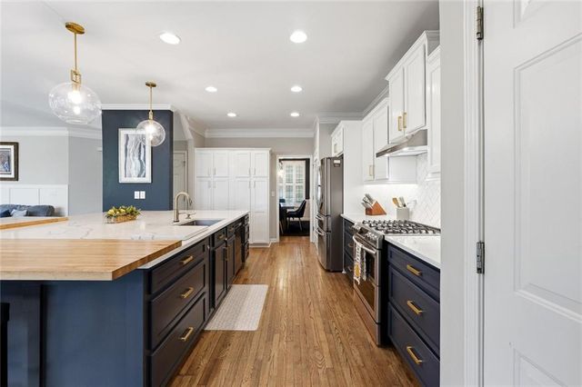 883 Gramercy Hills Lane, Mableton, GA 30126