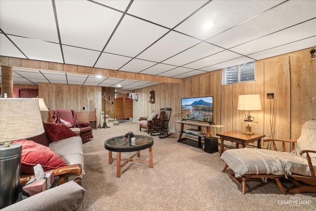 43W762 Mcdonald Road, Elgin, IL 60124
