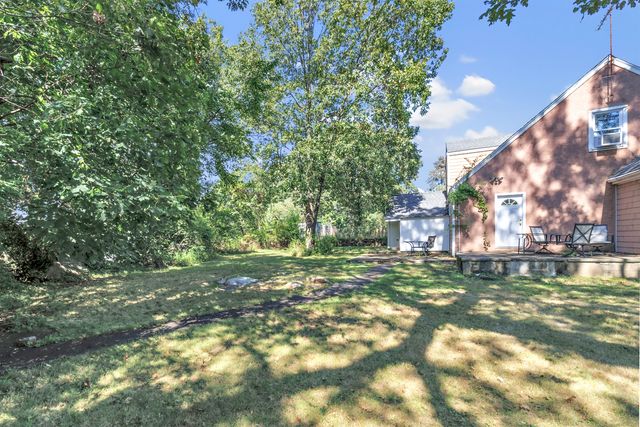 86 Vanguard Street, Bridgeport, CT 06606