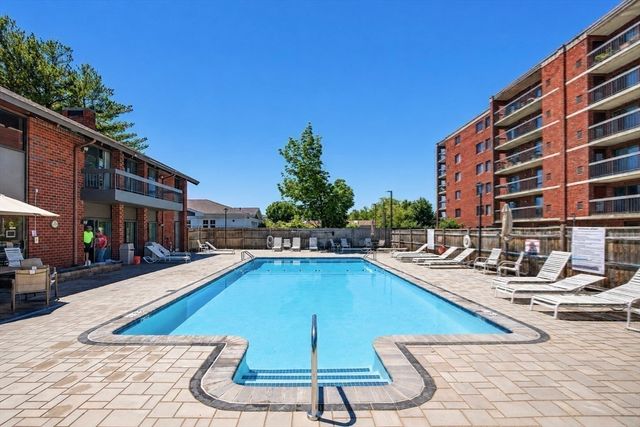 159 Main St 54A, Stoneham, MA 02180