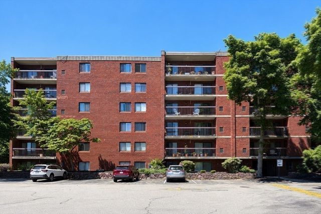 159 Main St 54A, Stoneham, MA 02180
