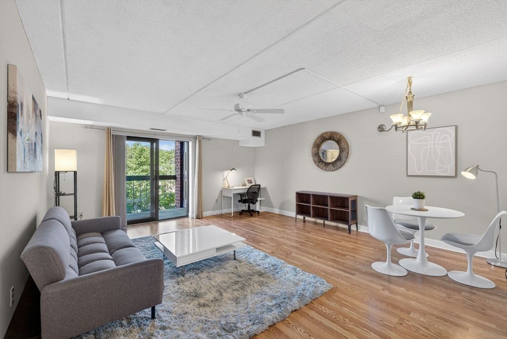 159 Main St 54A, Stoneham, MA 02180