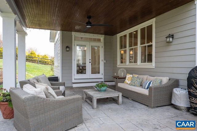 6679 WELBOURNE LN, Crozet, VA 22932