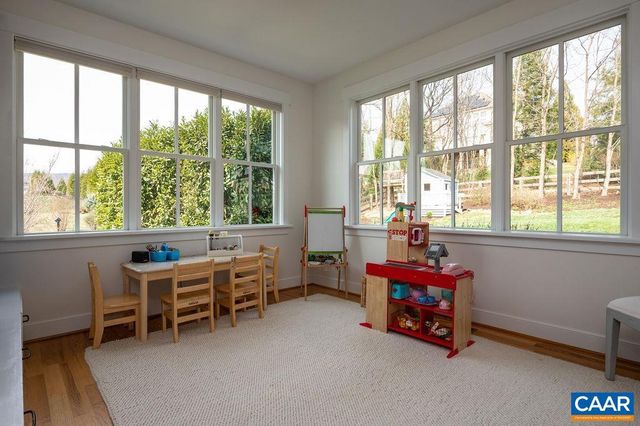 6679 WELBOURNE LN, Crozet, VA 22932