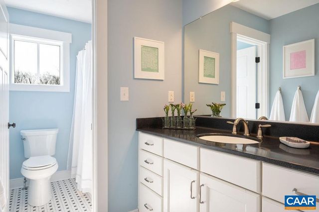 6679 WELBOURNE LN, Crozet, VA 22932