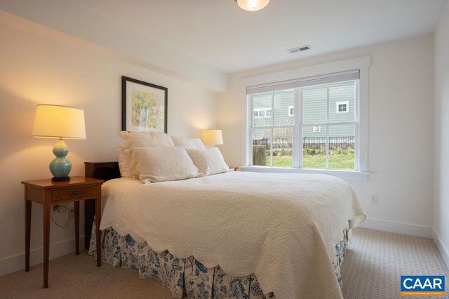 6679 WELBOURNE LN, Crozet, VA 22932