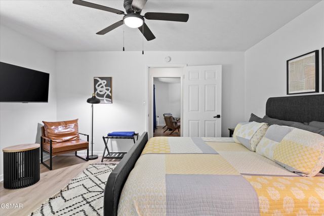 4533 E Scenic Drive, Gatlinburg, TN 37738