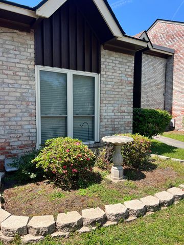 7 Brighton Circle, Charleston, SC 29414