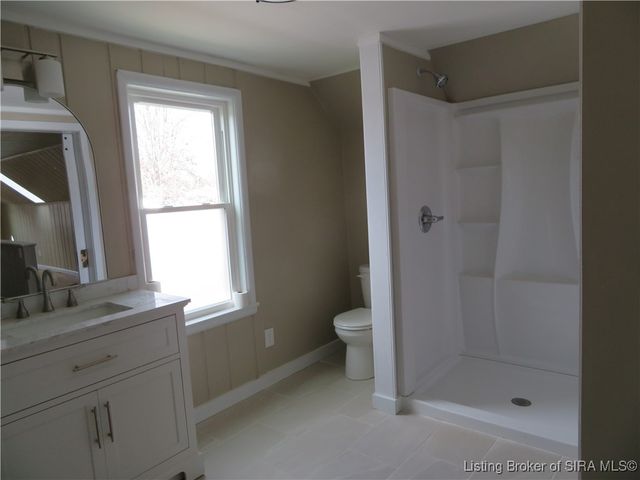 1713 Twin Oaks Drive, New Albany, IN 47150