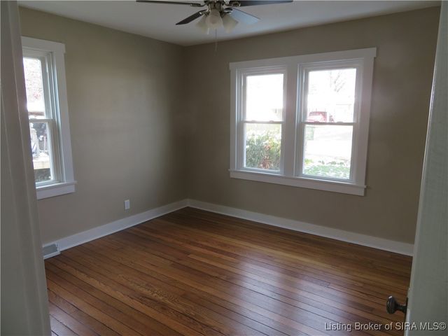 1713 Twin Oaks Drive, New Albany, IN 47150