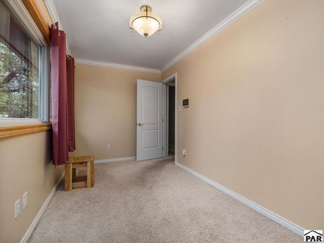 24 Robertson Rd, Pueblo, CO 81001