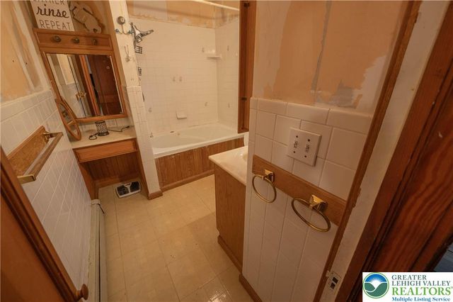 309 North 2nd Street, Emmaus Boro, PA 18049