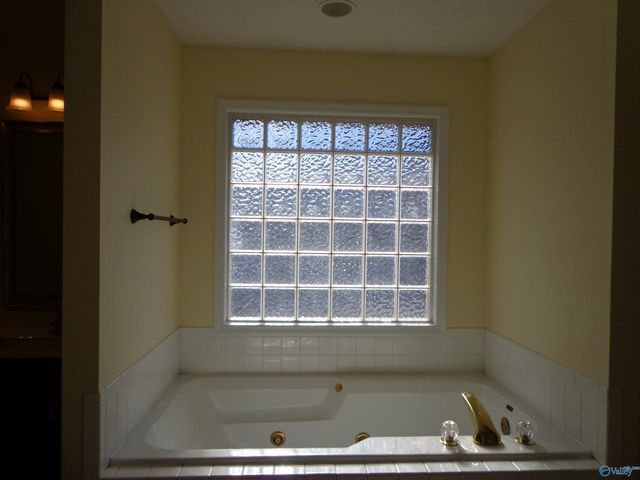 205 Darsey Court, Meridianville, AL 35759