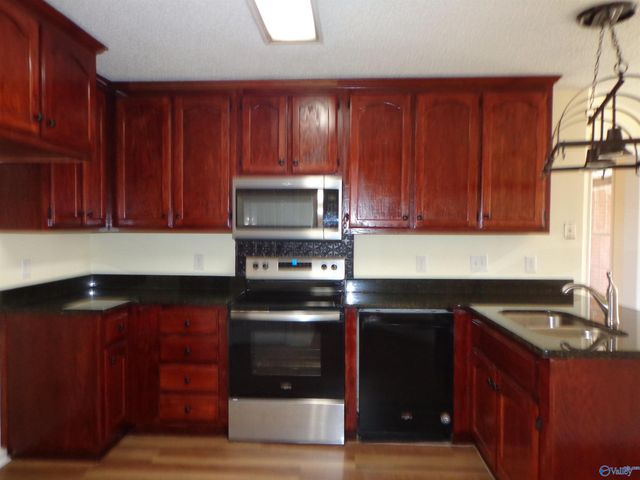 205 Darsey Court, Meridianville, AL 35759