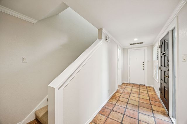 6742 E Northwest Highway, Dallas, TX 75231