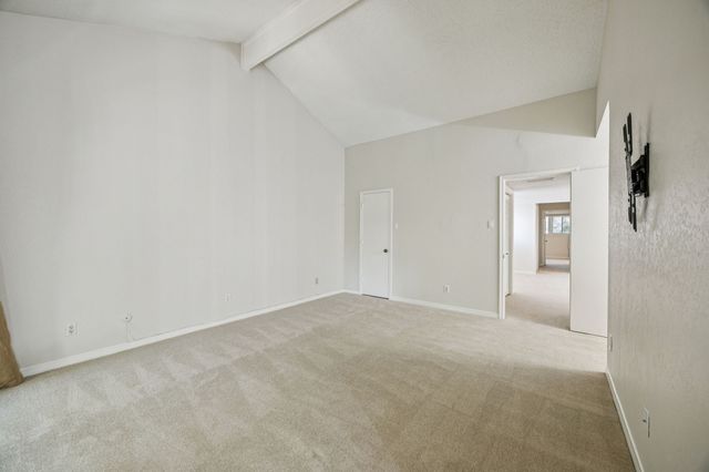 6742 E Northwest Highway, Dallas, TX 75231